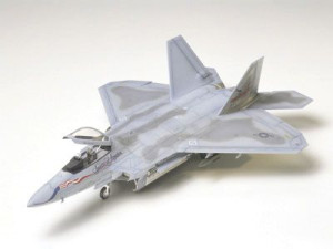 Samolot Lockheed F-22 Raptor model 60763 Tamiya