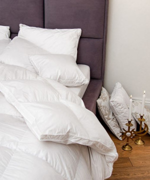 Materacowa kołdra puch 90% zimowa biel 200x220