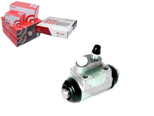 Cylinderek Hamulcowy Ssangyong Musso 94-97 Prawy B