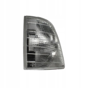 Lampa kierunkowskazu przód P MERCEDES SPRINTER 01.