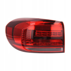 Lampa tył L VW TIGUAN Terenowy 05.11-07.16 HELLA 2