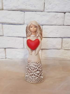 Figurka dekoracyjna Gabriela Gabrysia z Sercem Serduszko Love Prezent
