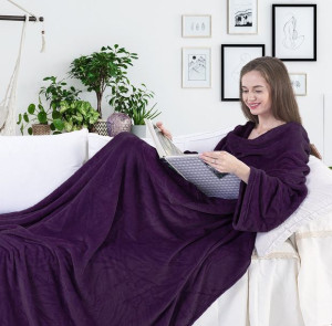 DecoKing Koc z rękawami Lazy PURPLE 150x180