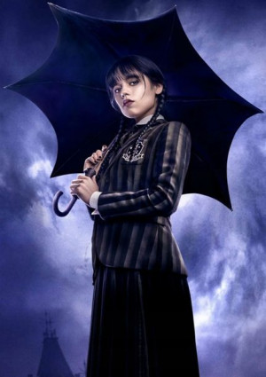 OPŁATEK NA TORT PROSTOKĄTNY Wednesday Addams NAPIS