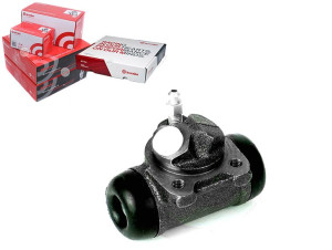 Cylinderek Hamulcowy [brembo]