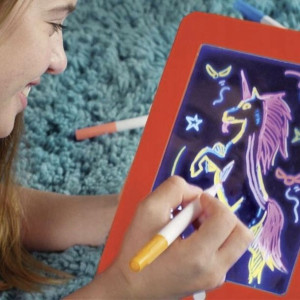 Magiczny tablet do rysowania 3D + pisaki czerwony