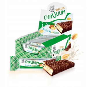 Wafelek CHRUUUM Mleczny z Orzechami 25 x 23g