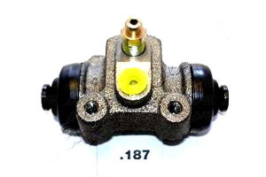 Cylinderek Hamulcowy Nissan Terrano Japanparts