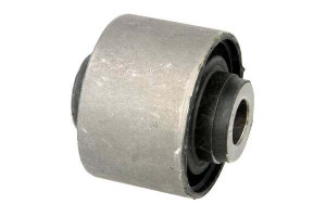 Silentblock Wahacza (z Przodu) Mitsubishi 200 / Tr