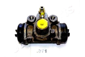 Cylinderek Hamulcowy Mazda 323 Japanparts