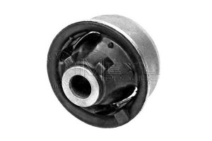 Tuleja Wahacza Toyota Przód Yaris 99-05 Le Pr Tyln