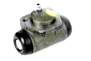 Cylinderek Hamulcowy Ap 6808555 6508824 6791093 F5