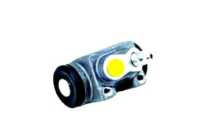Cylinderek Hamulcowy Hyundai H1 Starex 2,4 2,5d 97