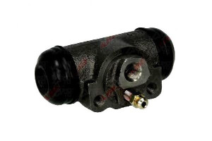 Cylinderek Hamulcowy Toyota Picnic 2.0/2.2d 08.96-