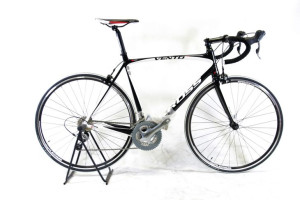 Rower Kross Vento 3.0 M czarno-biały OSTATNIA SZTUKA!!!