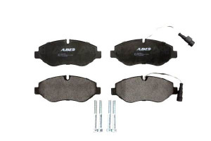 Klocki Hamulcowe Rvi Maxity Nissan Cabstar Nt400 C