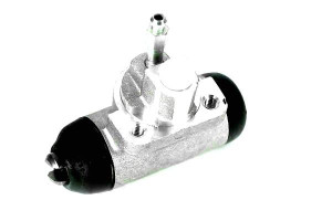 Cylinderek Hamulcowy Nissan Terrano 90-96 Brembo