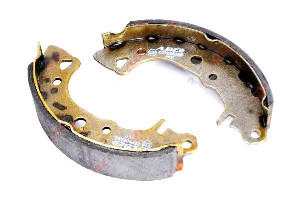 Szczęki Hamulcowe Citroen Ax Saxo Peugeot 106 I 10