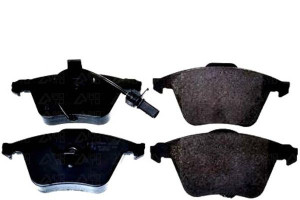Klocki Hamulcowe Przód Audi A4 A6 04- Exeo 08- Den