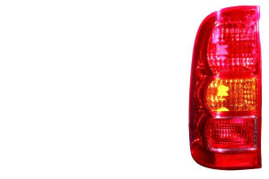Lampa Tylna Zespolona Toyota Hilux Vii 05-15 Le Ki