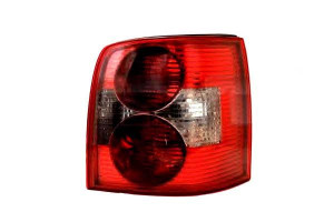 Lampa Vw Passat B5 Fl Kombi 10.00-05.05 Tyc