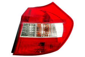 Lampa (część Tylna Kolor Kierunkowskazu Biały Kolo
