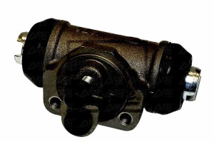 Cylinderek Hamulcowy Nissan Np300 Np300 Navara 2.5
