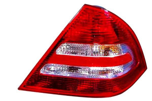 Lampa Mercedes C-klasa W203 Sedan 04.04-08.07 Depo