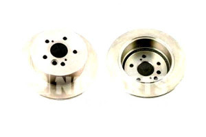 Tarcze Hamulcowe 2szt 303x9 P 5-otw Toyota Rav4 00