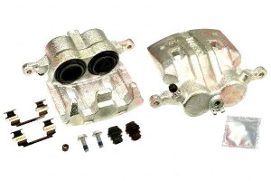 Zacisk Hamulcowy Nissan X-trail 2.0/2.2d/2.5 06.01