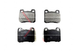 Klocki Hamulcowe Mercedes Tył W124 201 Maxgear