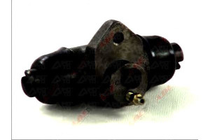 Cylinderek Hamulcowy Vw Lt 28-35 I 2.0-2.7d 04.75-