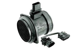 Przepływomierz Powietrza Volvo S40 60 80 2,4d Bosc