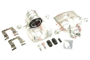Zacisk Hamulcowy Nissan Patrol Gr V 2.8d/3.0d 06.9