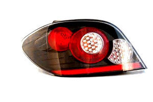 Lampa (czarna) Peugeot 307 Hatchback 08.00-09.07 M