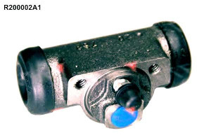 Cylinderek Hamulcowy Chrysler Voyager -95 Cherokee