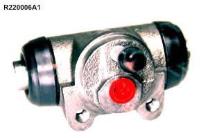 Cylinderek Hamulcowy Renault Safrane Espace 91-02