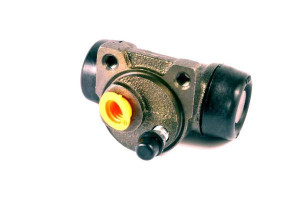 Cylinderek Hamulcowy Citroen Ax 1.0-electric 07.86