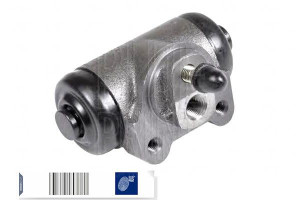 Cylinderek Hamulcowy Nissan Trade 2,3-3,0 Dt 96-02
