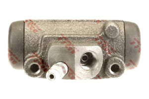 Cylinderek Hamulcowy Kia K2500 K2700 Pregio 2.5d/2