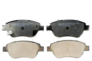 Klocki Hamulcowe Przód Opel Corsa D 06- Denckerman