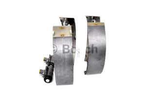 Szczęki Hamulcowe Ford Transit 00-06 Kpl. Z Cylind