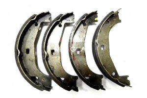 Szczęki Hamulcowe Bmw E36 Maxgear
