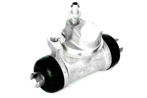Cylinderek Hamulcowy Nissan Sunny 82-90 Brembo