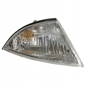 Lampa kierunkowskazu przód P MITSUBISHI CARISMA LI