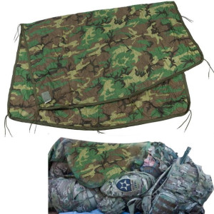 Kołdra podszewka poncho  orginał US 160X225 cm WOODLAND