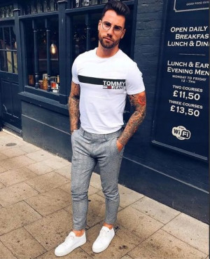 T-shirt męski Tommy Jeans klasyczny wzór 2023 koszulka XL
