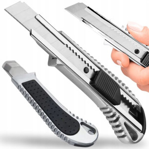 Metalowy Nożyk Nóż Do Tapet Tapicerski 18mm