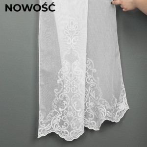 Firanka haftowana ze wzorem na samym dole, wysokość 280cm, kolor 001 biały