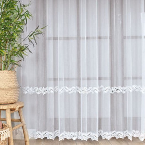 Firanka z aplikacją ze wzorem pasowym, wysokość 280cm, kolor 001 biały